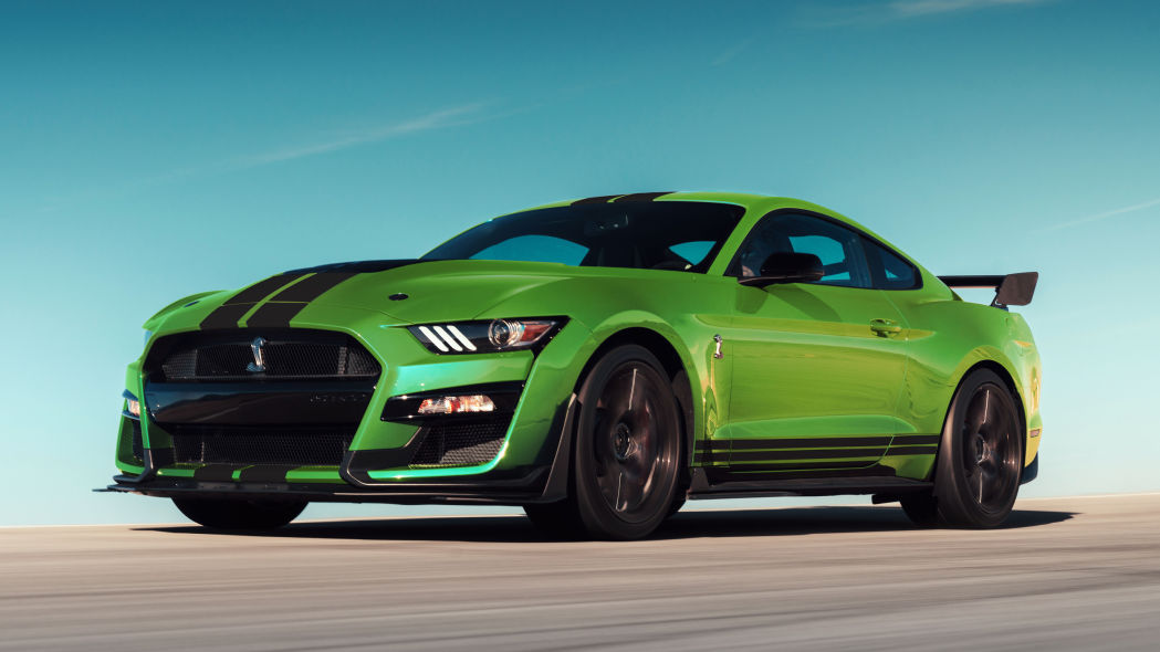 2020 Mustang Grabber Lime Photos, Paint Codes, & Info - 2020 Mustang Grabber Lime Photos, Paint Codes, & Info