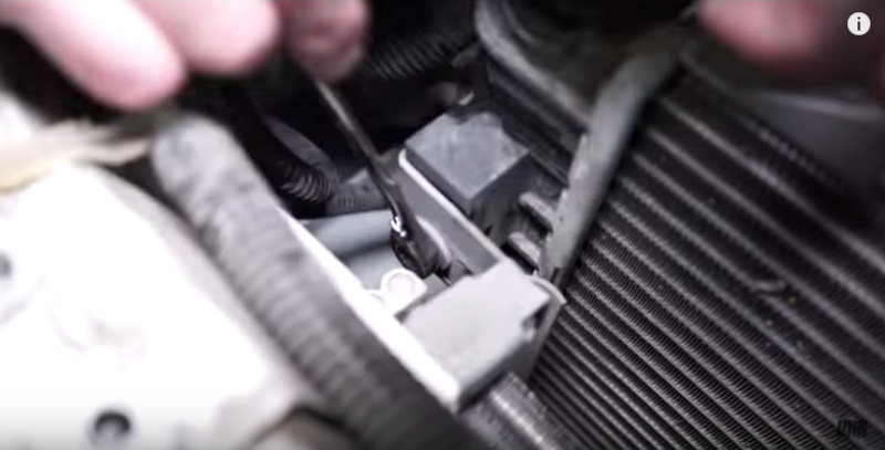 How To Install Mustang Aluminum Radiator (05-14) - How To Install Mustang Aluminum Radiator (05-14)