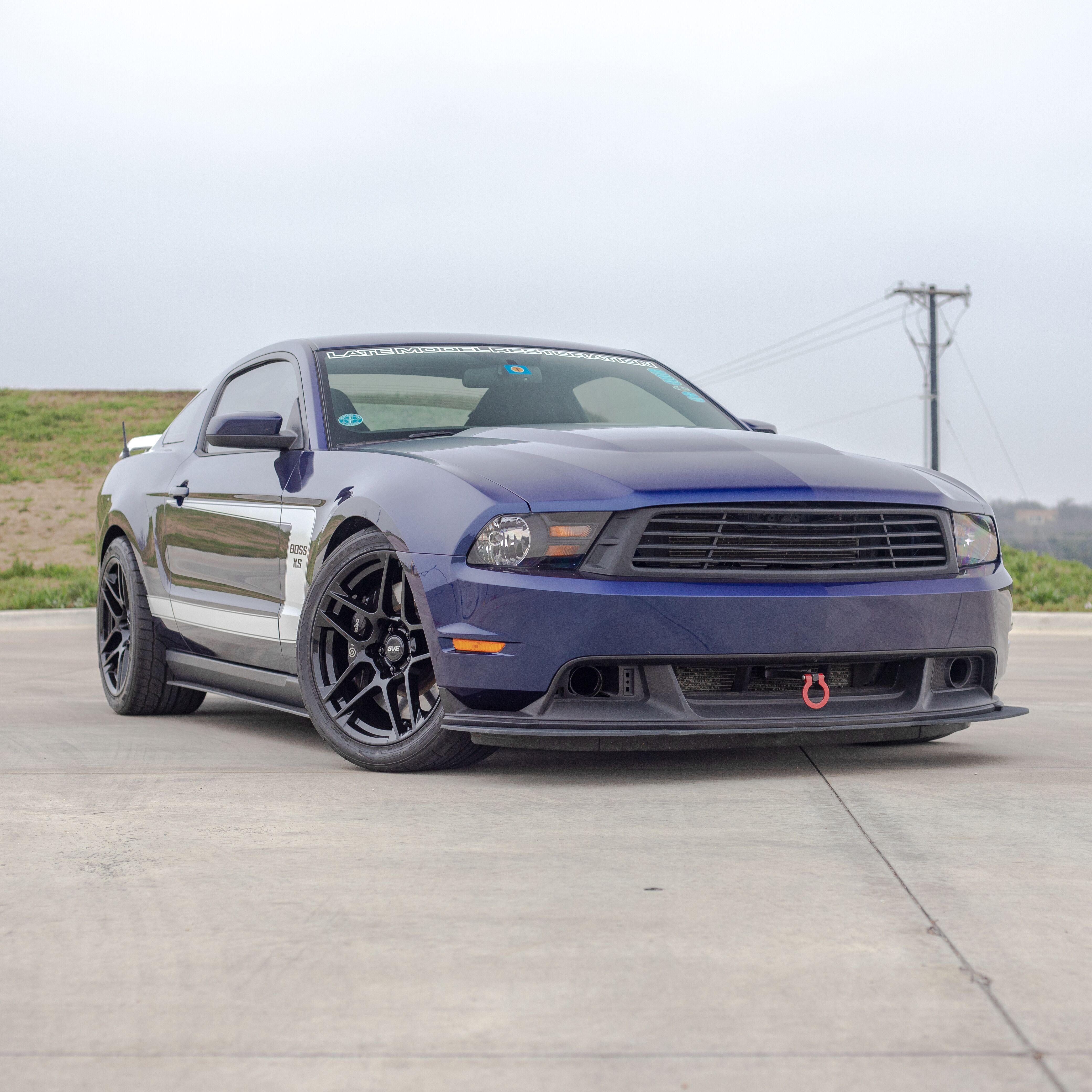 Lmr Shop Car Build 2011 Blue Mustang Gt Lmr Com