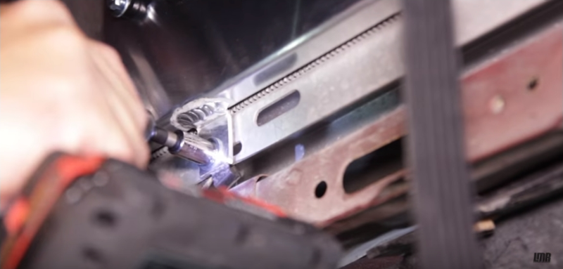 How To Install Mustang Aluminum Electric Fan & Shroud Kit (79-93) - How To Install Mustang Aluminum Electric Fan & Shroud Kit (79-93)