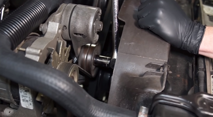 How To Remove & Delete Mustang Smog Pump (1982-1995) - How To Remove & Delete Mustang Smog Pump (1982-1995)