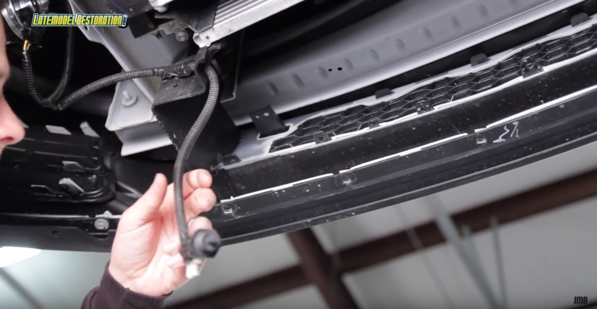 How To Install Roush Mustang Lower Grille Delete (13-14) - How To Install Roush Mustang Lower Grille Delete (13-14)