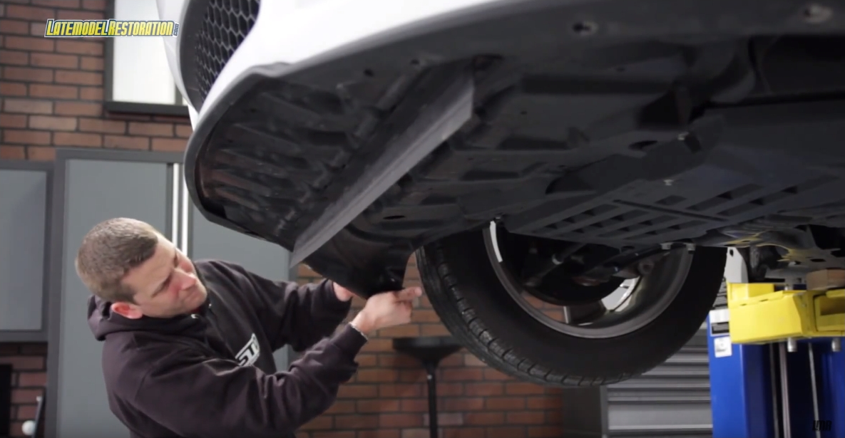 How To Install Roush Mustang Lower Grille Delete (13-14) - How To Install Roush Mustang Lower Grille Delete (13-14)