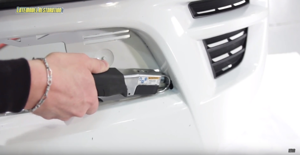 How To Install Roush Mustang Lower Grille Delete (13-14) - How To Install Roush Mustang Lower Grille Delete (13-14)