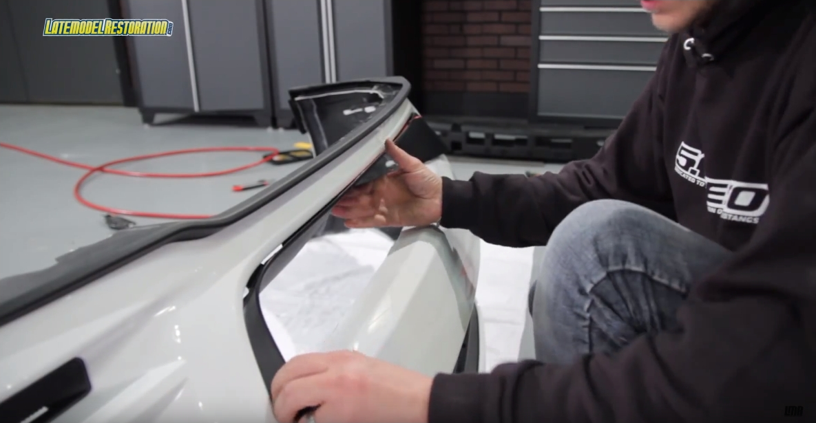 How To Install Roush Mustang Lower Grille Delete (13-14) - How To Install Roush Mustang Lower Grille Delete (13-14)