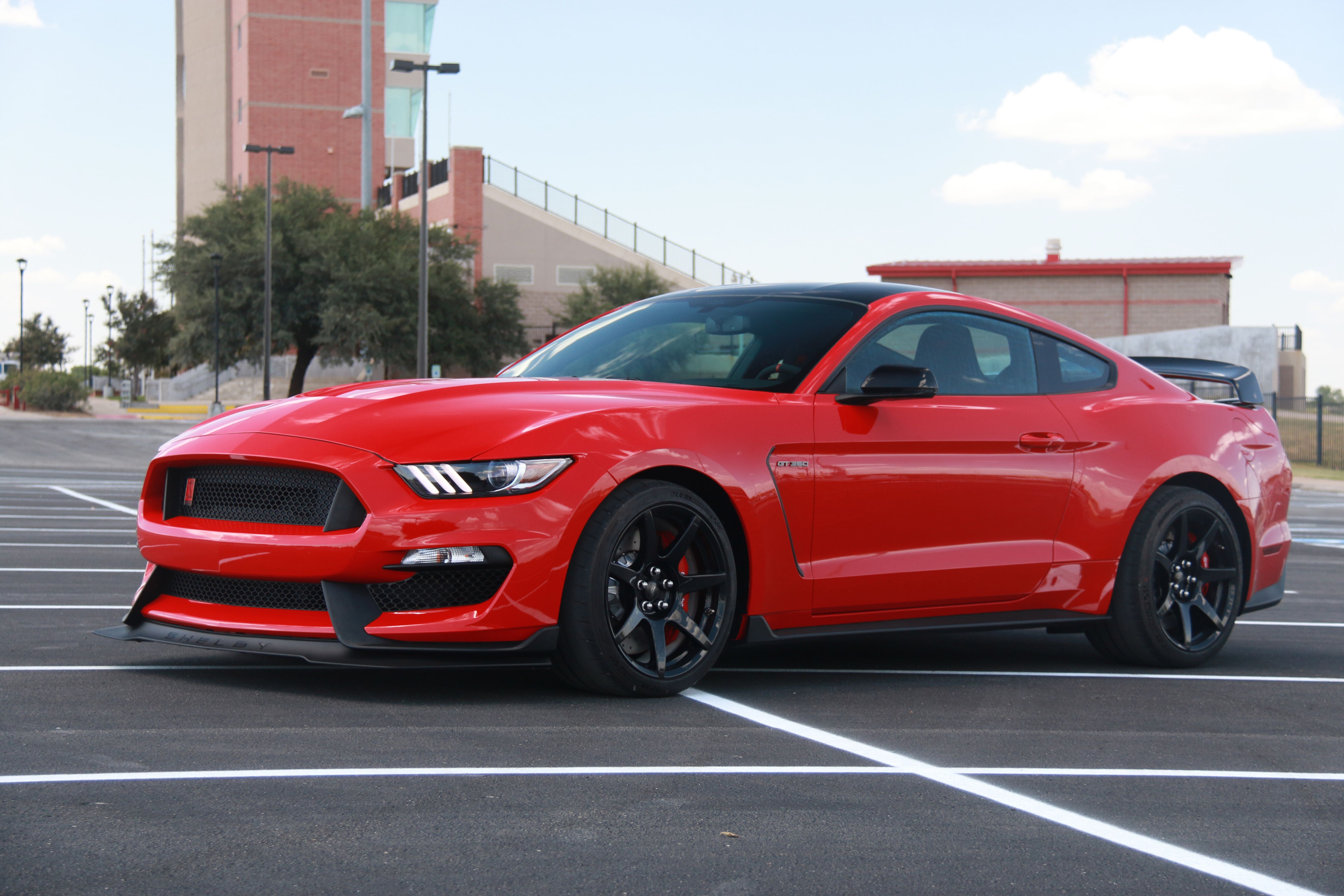 What Is A Gt350r Gt350r Specs Lmr Com
